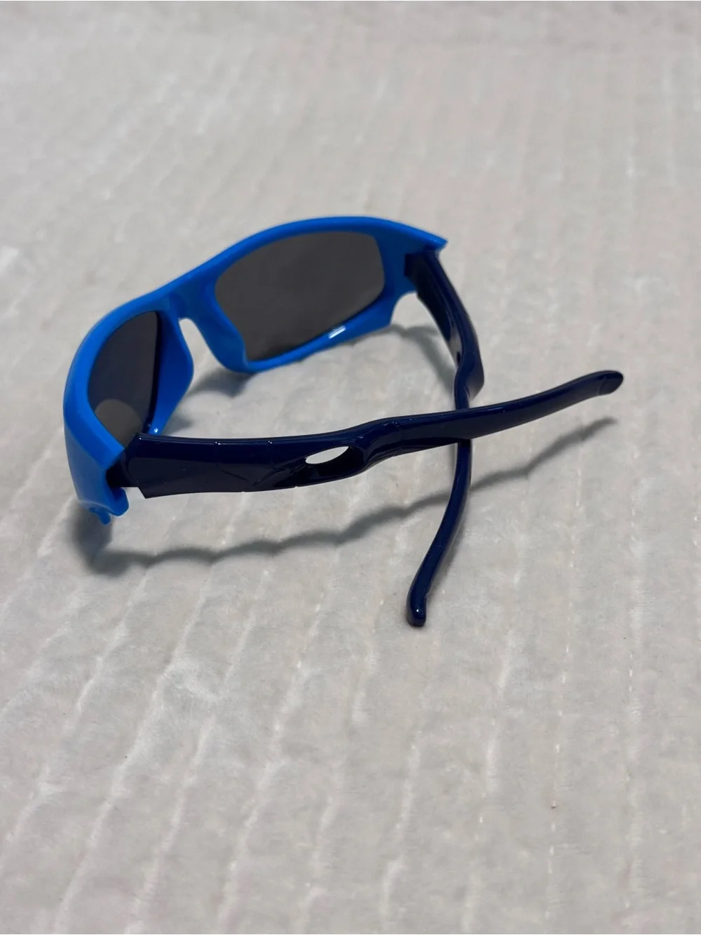 Kids Polarized Sports Sunglasses | Includes Strap~Pouch